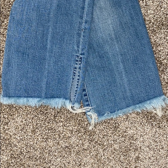 Lucky Brand Jeans - Picture 2 of 6